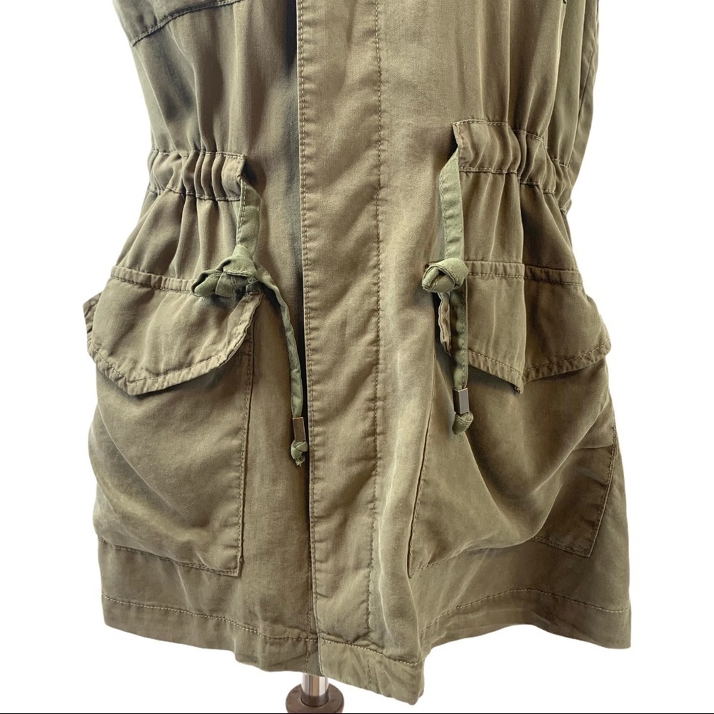 Universal Thread Army Green Utility Anorak Vest - Picture 3 of 10